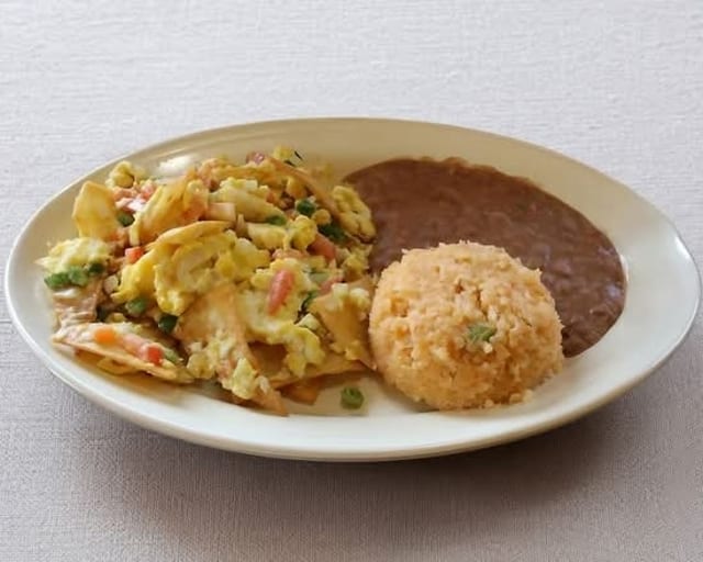 A La Mexicana Plate.