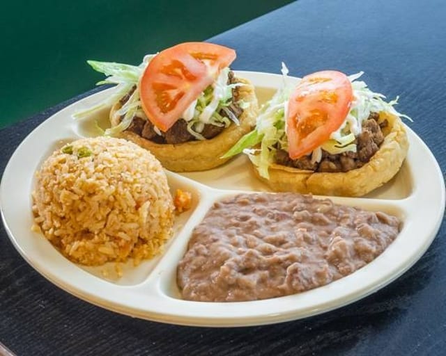 #17 Sopes Plate Dinner.